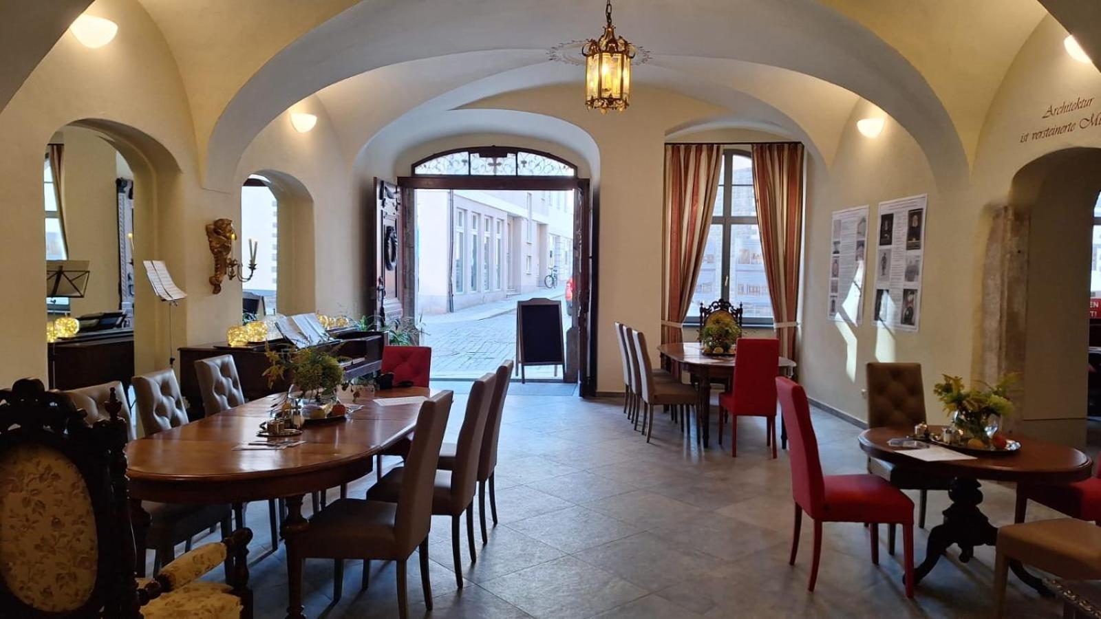 Stadtpalais Romantik-Suite 3 Zimmer Maximal 6 Personen Будишин Екстер'єр фото